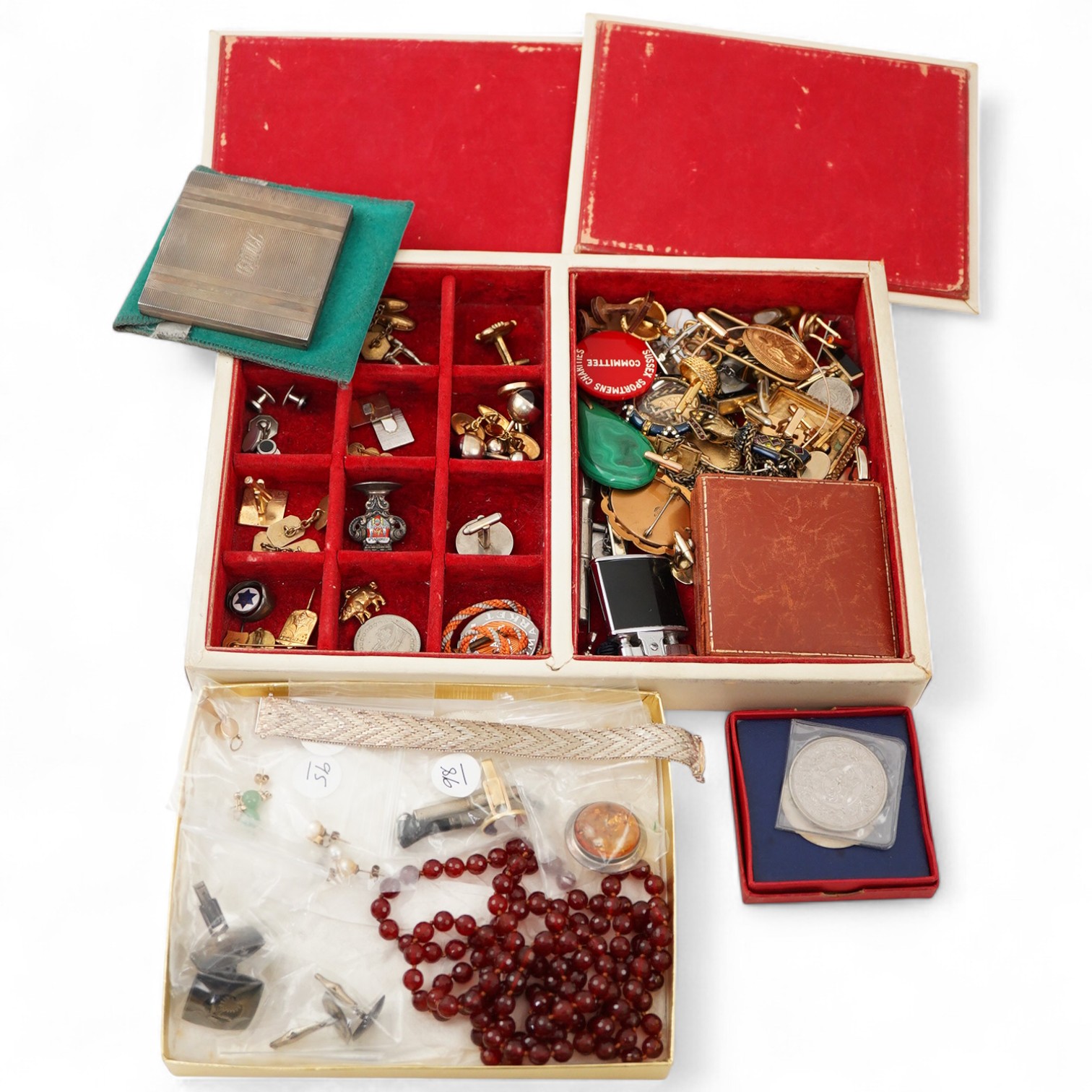 A collection of jewels and accessories, comprising: an Edwardian seed pearl heart-shaped locket in gold, length 2.1cm, stamped 9ct, gross weight approximately 3.5 grams; a coral and cultured pearl bracelet in 9ct gold, l